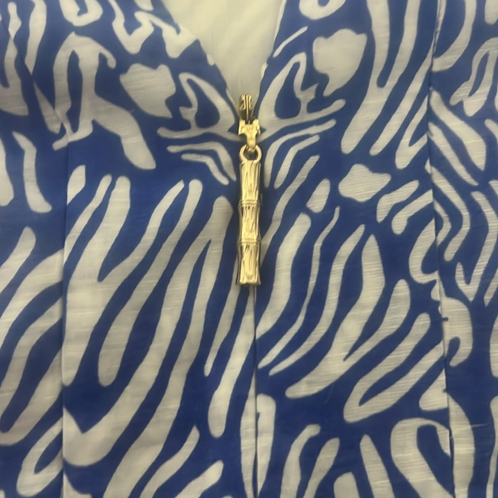 Lilly Pulitzer Laurelie Top in Martinique Blue Zee Bebe - Picture 4 of 4
